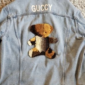 Meet your Posher, Yolanda